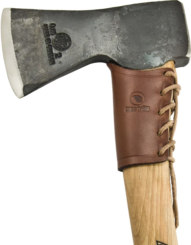 Casstrom Overstrike Axe Collar Leather