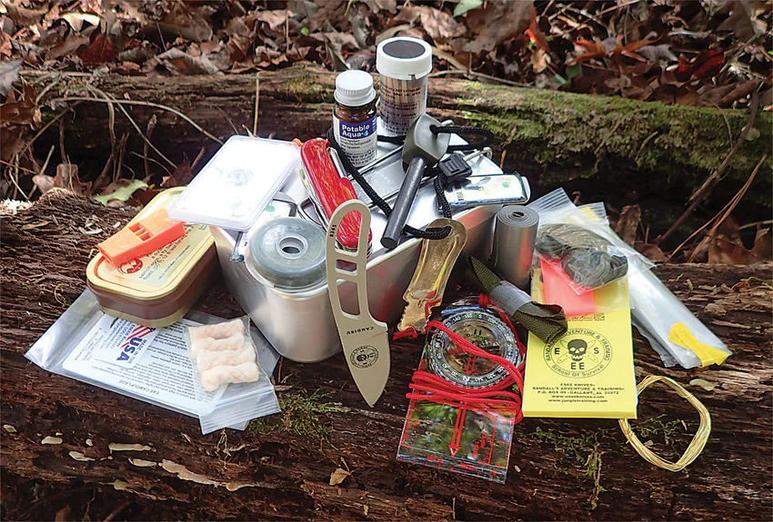 ESEE Knives Large Tin Kit